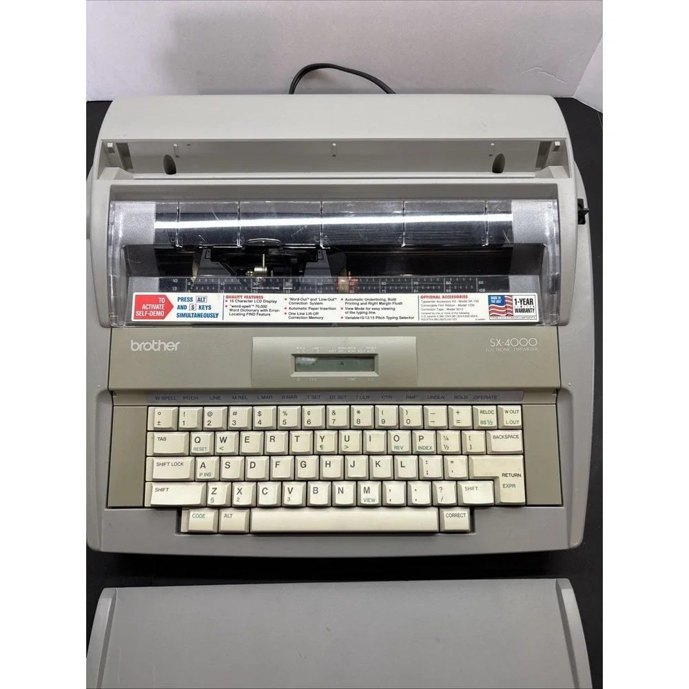 Brother SX-4000 LCD Display Electronic Typewriter with Cover tested/Works